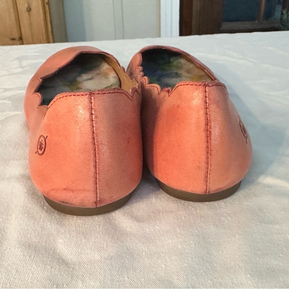 Born Tlythe Scalloped Ballet Flats Coral Pink Sz 8 - Picture 10 of 11